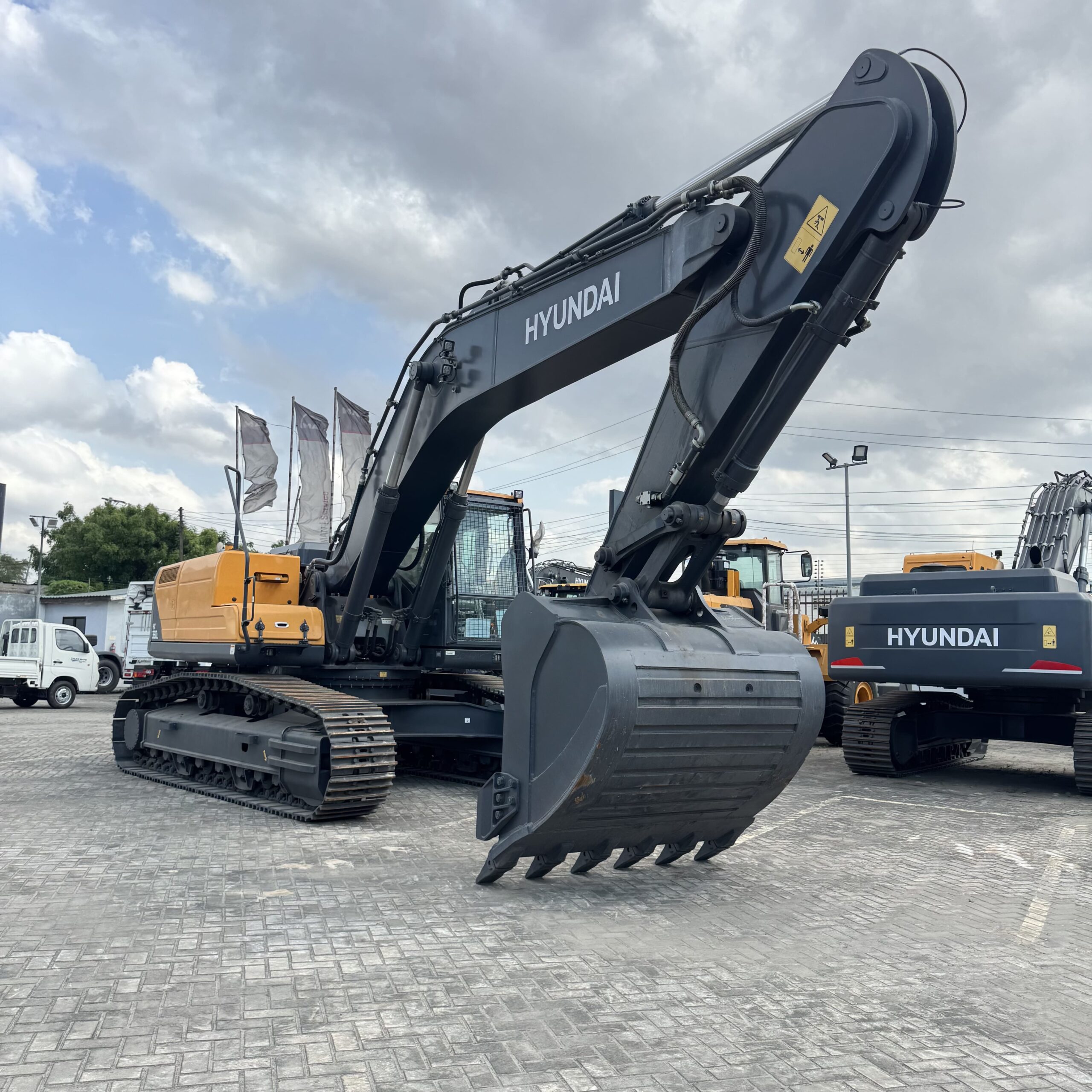 HCE 360L_1